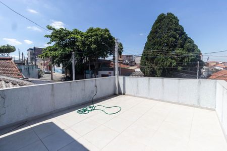 Varanda de casa à venda com 3 quartos, 200m² em Vila Romero, São Paulo