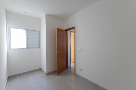 Quarto 2 de apartamento para alugar com 2 quartos, 44m² em Vila Ede, São Paulo