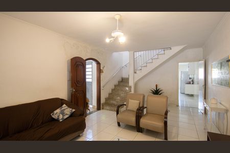 Sala de casa à venda com 4 quartos, 165m² em Vila Gustavo, São Paulo