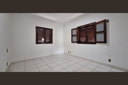 Casa para alugar com 3 quartos, 200m² em Vila Pinto Coelho, Lagoa Santa