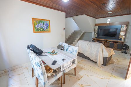 sala de casa de condomínio à venda com 4 quartos, 170m² em Planalto, Belo Horizonte