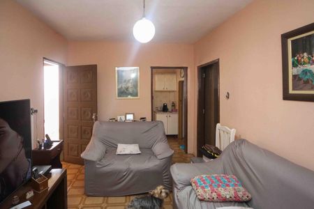 Casa para alugar com 2 quartos, 96m² em Jardim Ivone, São Paulo