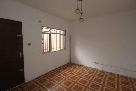 Casa para alugar com 2 quartos, 96m² em Jardim Ivone, São Paulo