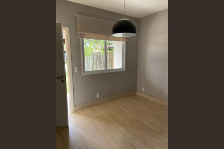 Foto 01 de casa de condomínio à venda com 3 quartos, 174m² em Parque Xangrilá, Campinas