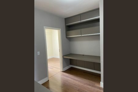 Foto 01 de casa de condomínio à venda com 3 quartos, 174m² em Parque Xangrilá, Campinas