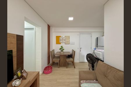 Sala de apartamento para alugar com 2 quartos, 63m² em Socorro, São Paulo