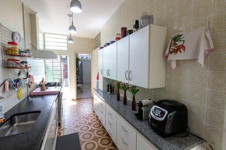 Casa à venda com 3 quartos, 360m² em Jardim Nossa Senhora Auxiliadora, Campinas