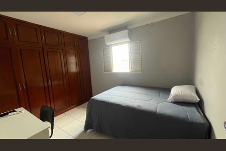 Casa à venda com 4 quartos, 210m² em Alípio de Melo, Belo Horizonte