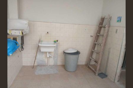 Casa de Condomínio à venda com 3 quartos, 133m² em Inhaúma, Rio de Janeiro