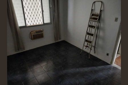 Casa de Condomínio à venda com 3 quartos, 133m² em Inhaúma, Rio de Janeiro