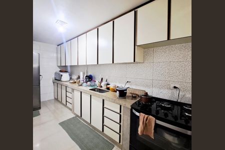 Cozinha - Casa 1 de casa à venda com 5 quartos, 226m² em Metalúrgicos, Osasco