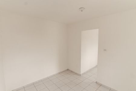 Quarto de casa para alugar com 1 quarto, 50m² em Vila Medeiros, São Paulo