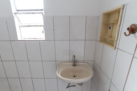 Banheiro de casa para alugar com 1 quarto, 50m² em Vila Medeiros, São Paulo