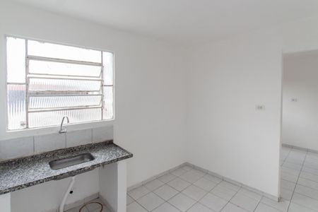 Cozinha de casa para alugar com 1 quarto, 50m² em Vila Medeiros, São Paulo