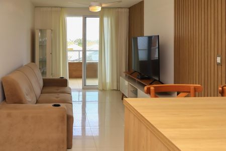 Apartamento para alugar com 2 quartos, 64m² em Praia do Flamengo, Salvador