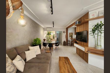 Casa à venda com 3 quartos, 250m² em Jardim da Fonte, Jundiaí