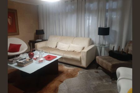 Sala de casa para alugar com 3 quartos, 135m² em Vila California, São Paulo