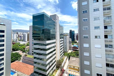 Vista da Sala de apartamento à venda com 4 quartos, 274m² em Savassi, Belo Horizonte