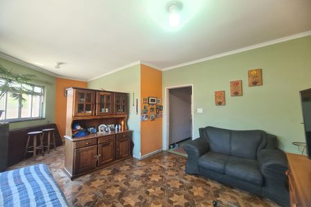 Casa à venda com 7 quartos, 426m² em Vila Fátima, São Paulo