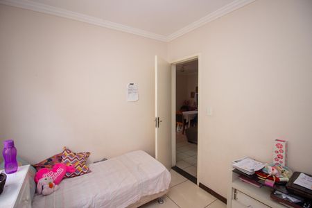 Quarto 1 de apartamento à venda com 2 quartos, 48m² em Jardim Laguna, Contagem