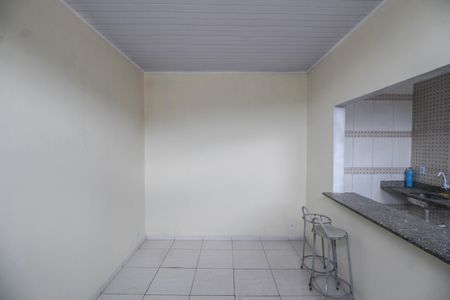 Sala de apartamento para alugar com 2 quartos, 55m² em Parque Sao Vicente, Belford Roxo