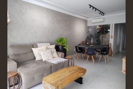 Casa à venda com 3 quartos, 229m² em Ponte Sao Joao, Jundiaí