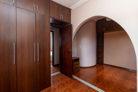 Casa à venda com 2 quartos, 150m² em São Bernardo, Belo Horizonte
