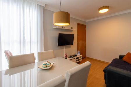 Sala de apartamento à venda com 2 quartos, 40m² em Jardim Rosa de Franca, Guarulhos