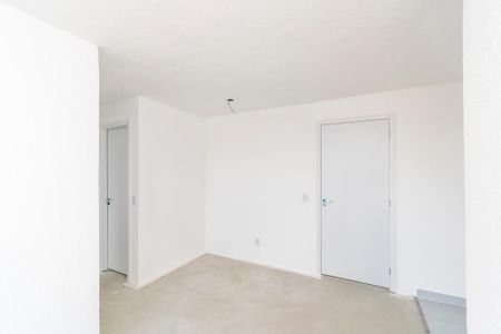 Sala de apartamento à venda com 2 quartos, 42m² em Vila Kosmos, Rio de Janeiro