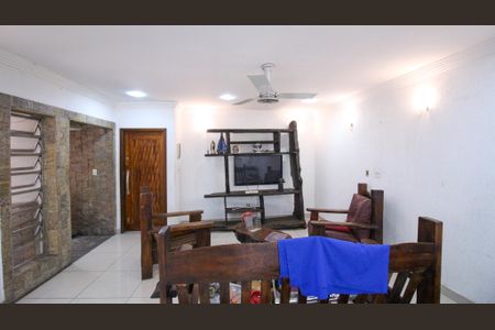 Casa para alugar com 2 quartos, 452m² em Chácara Mafalda, São Paulo