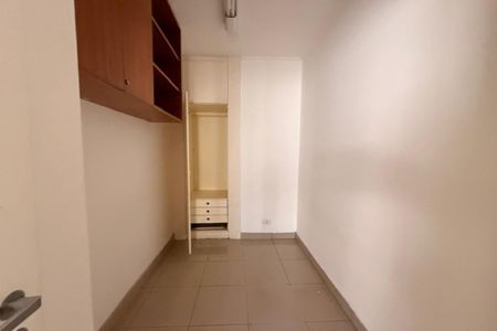 Apartamento à venda com 4 quartos, 180m² em Moema, São Paulo