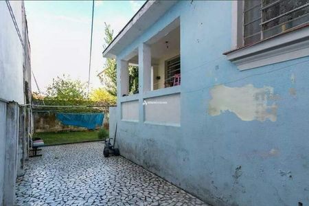 Casa à venda com 3 quartos, 180m² em Vila Carrão, São Paulo