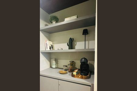 Cozinha de apartamento à venda com 1 quarto, 53m² em Alphaville Industrial, Barueri