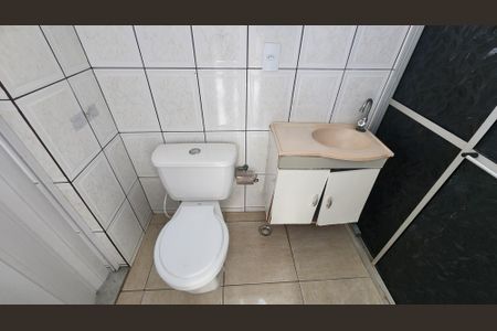 Banheiro de casa para alugar com 1 quarto, 33m² em Cidade Nova, Salvador