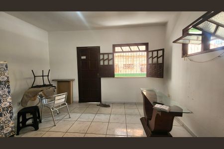 Sala de casa para alugar com 1 quarto, 40m² em Cidade Nova, Salvador