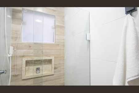 Banheiro de apartamento à venda com 1 quarto, 35m² em Vila Gustavo, São Paulo