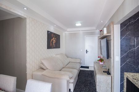 Sala de apartamento à venda com 2 quartos, 56m² em Cidade das Flores, Osasco