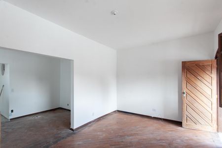 Sala de casa para alugar com 4 quartos, 200m² em Mantiqueira, Belo Horizonte