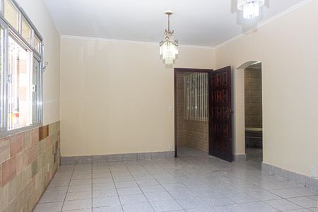 Sala 1 de casa para alugar com 3 quartos, 220m² em Vila Gea, São Paulo