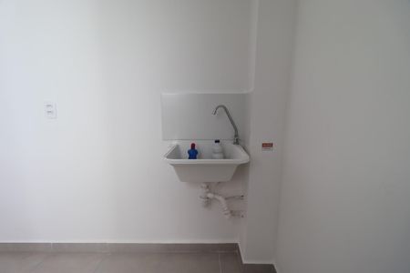 Cozinha de apartamento para alugar com 2 quartos, 40m² em Jardim Ouro Branco, Ribeirão Preto