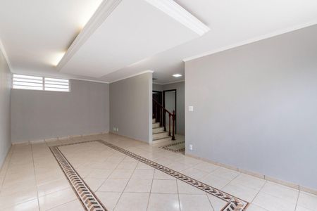 Casa para alugar com 5 quartos, 277m² em Jardim Nossa Senhora Auxiliadora, Campinas