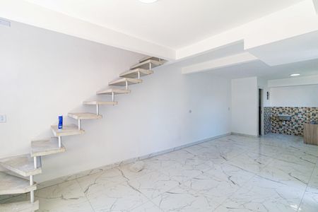 Sala de casa para alugar com 2 quartos, 120m² em Jaguaré, São Paulo