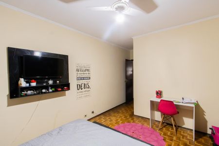 Suite de casa para alugar com 3 quartos, 317m² em Jardim Nordeste, São Paulo