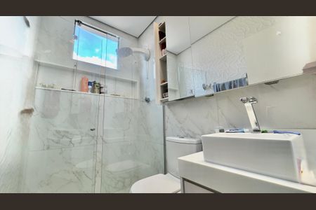 Apartamento à venda com 2 quartos, 60m² em Nova Cachoeirinha, Belo Horizonte