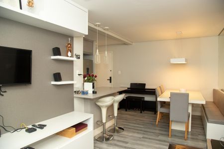 Sala de apartamento para alugar com 2 quartos, 73m² em Chácara Santo Antônio, São Paulo