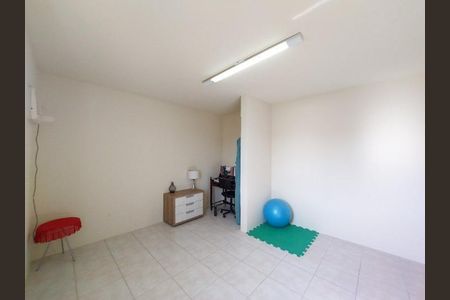 Casa para alugar com 3 quartos, 162m² em Coqueiros, Florianópolis