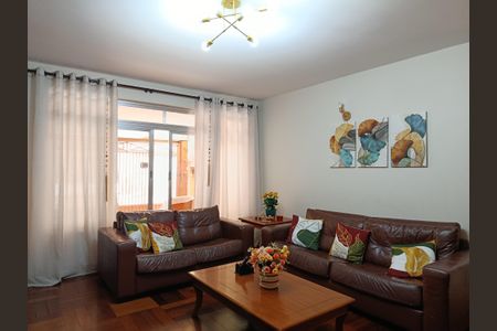 Sala de estar de casa à venda com 4 quartos, 185m² em Pompeia, São Paulo