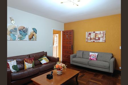 Sala de estar de casa à venda com 4 quartos, 185m² em Pompeia, São Paulo