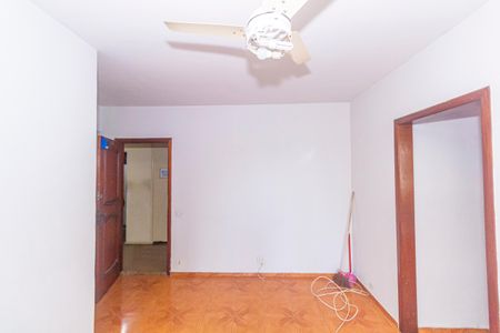 Sala de apartamento para alugar com 2 quartos, 72m² em Osvaldo Cruz, Rio de Janeiro