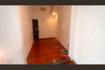 Casa para alugar com 3 quartos, 180m² em Colonial, Contagem